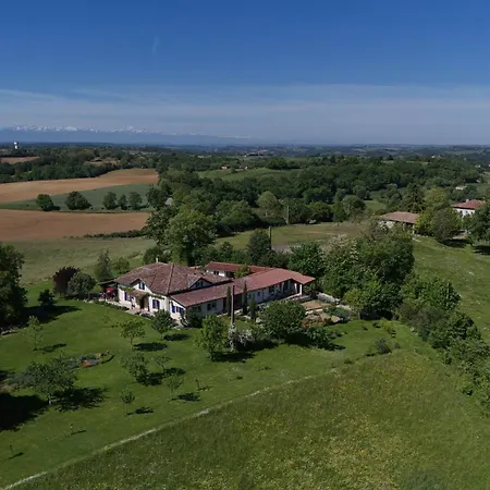 Au Pajot Casa vacanze Ambax